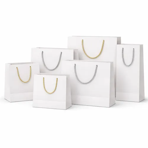 White carton bags (12pcs)